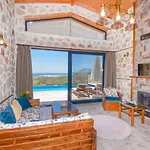 Uzumlu Village 1 Bedroom With Private Heated Pool Villa Kalkan
