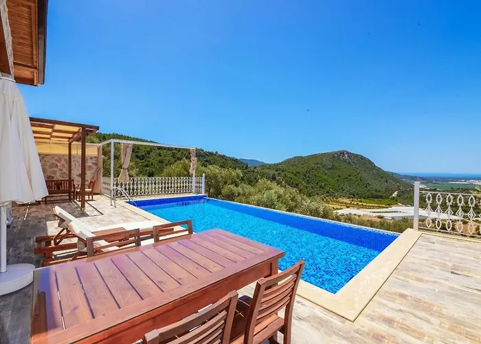 فيلة Uzumlu Village 1 Bedroom With Private Heated Pool كالكان